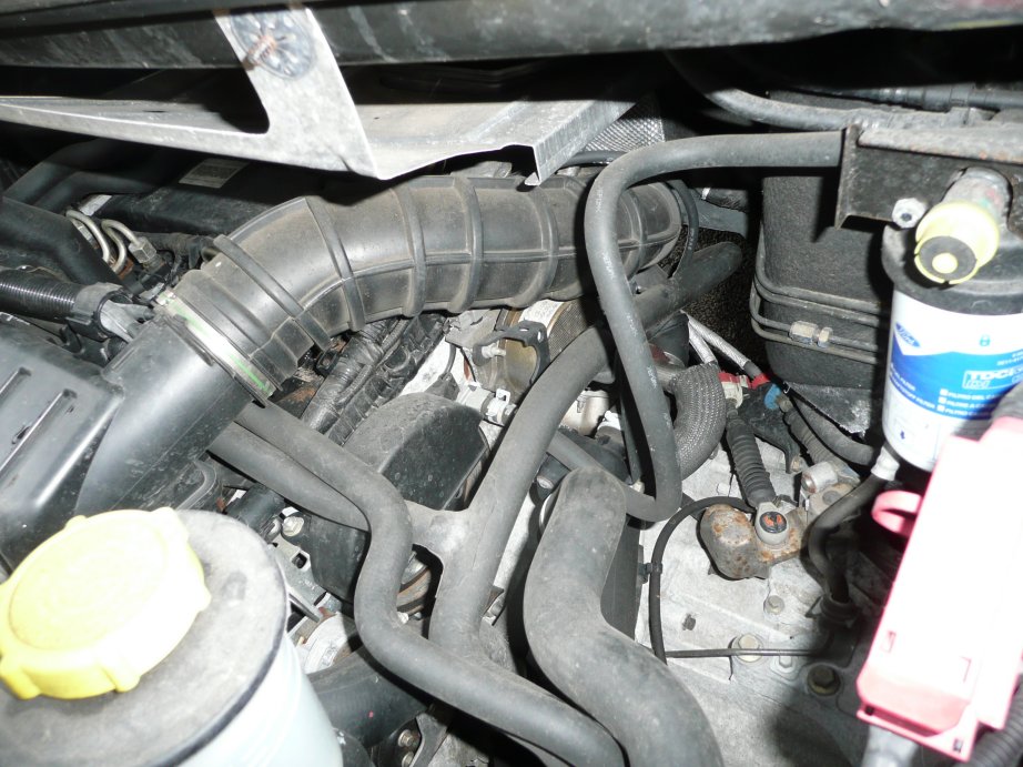 Where is the egr valve located on a ford transit #2